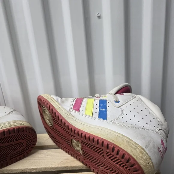 Adidas Kids' White, Pink, and Blue Sneakers - Picture 8 of 10